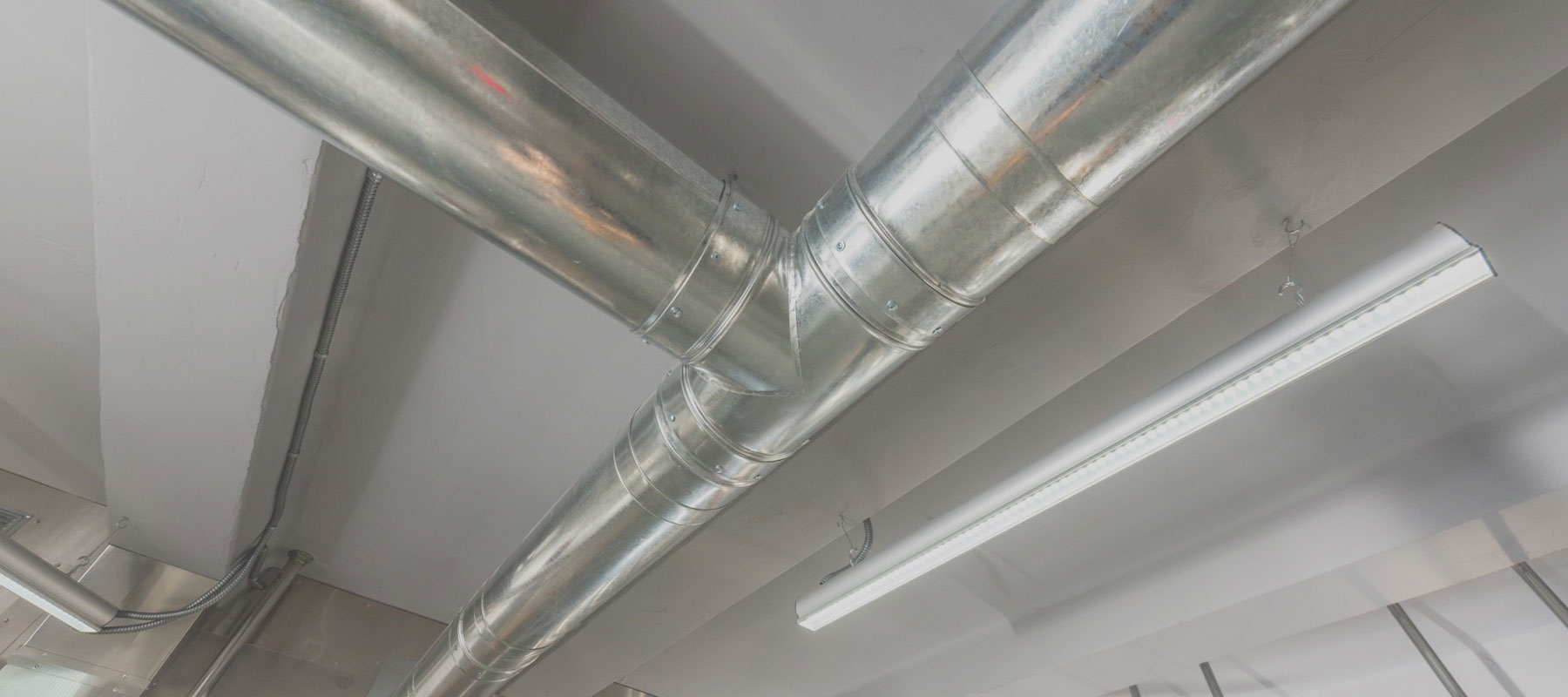 Commercial Air Duct Cleaning | United Air Duct Cleaning
